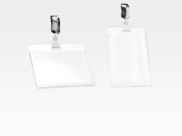 Kartenclip mit Hülle im Querformat